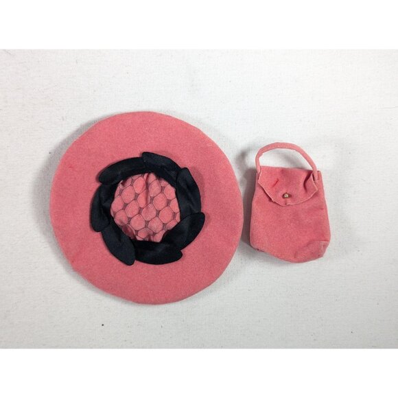 Gene Marshall LOVE, PARIS #06 Fashion Doll with COA, booklet, stand and box, - Picture 9 of 10